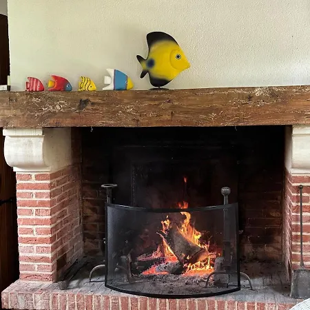 L Insolite Casa vacanze Saint-Etienne-l'Allier